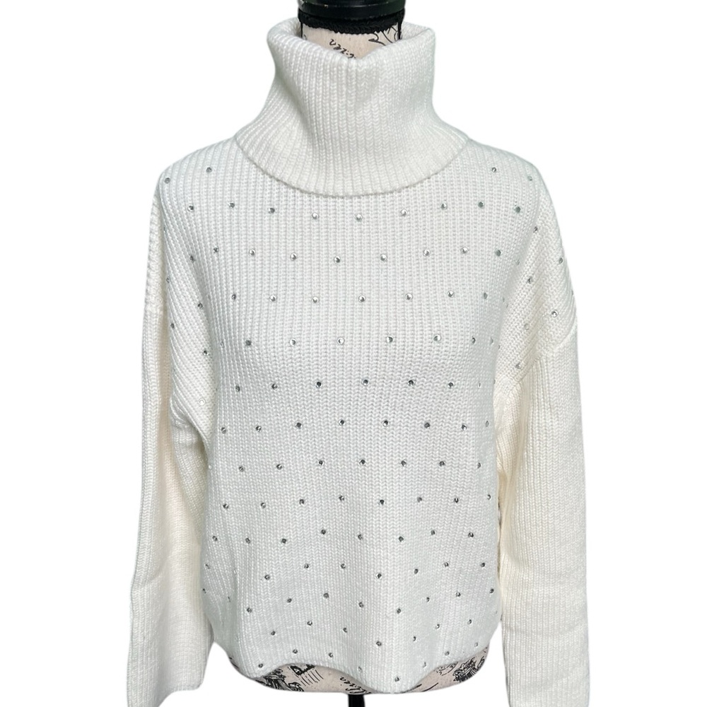 Steve Madden White Turtleneck Sweater